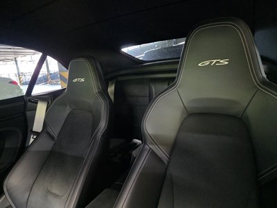 PORSCHE 911 - 6