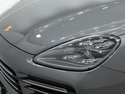 2022 Porsche CAYENNE thumbnail 11