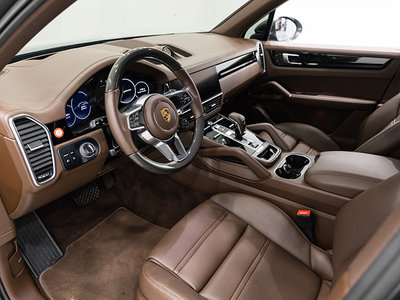 2022 Porsche CAYENNE thumbnail 19