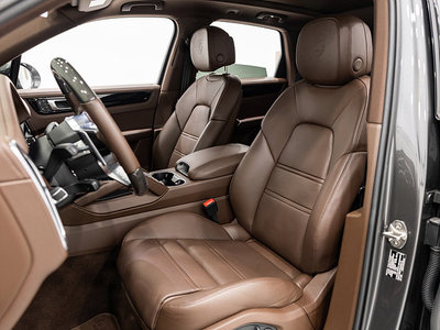 2022 Porsche CAYENNE 照片 10