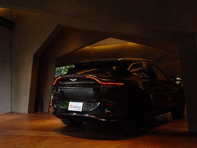 صورة 4 لـ 2021 Aston Martin DBX