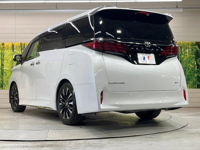 2023 Toyota ALPHARD thumbnail 17