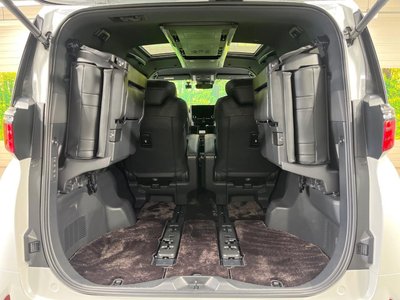 2023 Toyota ALPHARD thumbnail 11