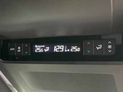 2023 Toyota ALPHARD thumbnail 45