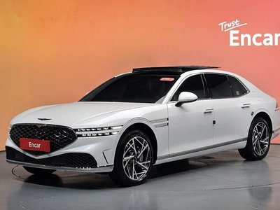 صورة 1 لـ 2024 Genesis G90 (RS4)