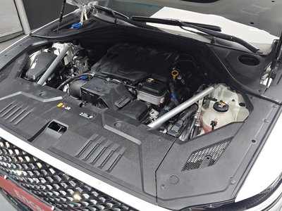 2022 Genesis GV70 photo 7
