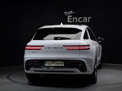 2022 Genesis GV70 photo 4