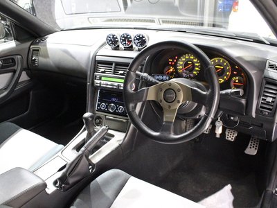 NISSAN SKYLINE COUPE - 3