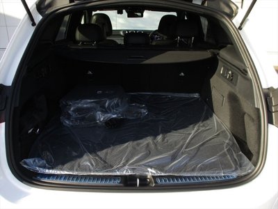 MERCEDES-BENZ GLC - 10