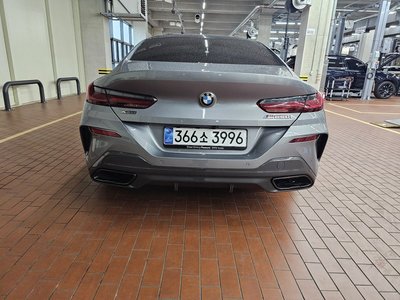 BMW 8 SERIES - 3