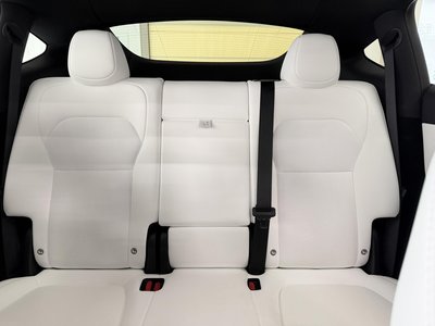 صورة مصغرة 54 لـ 2026 Tesla MODEL Y