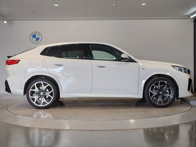 BMW X2 - 10