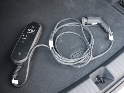 2025 AUDI Q6 E-TRON — миниатюра 21