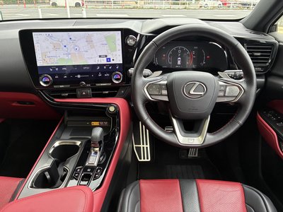 2024 Lexus NX — миниатюра 13