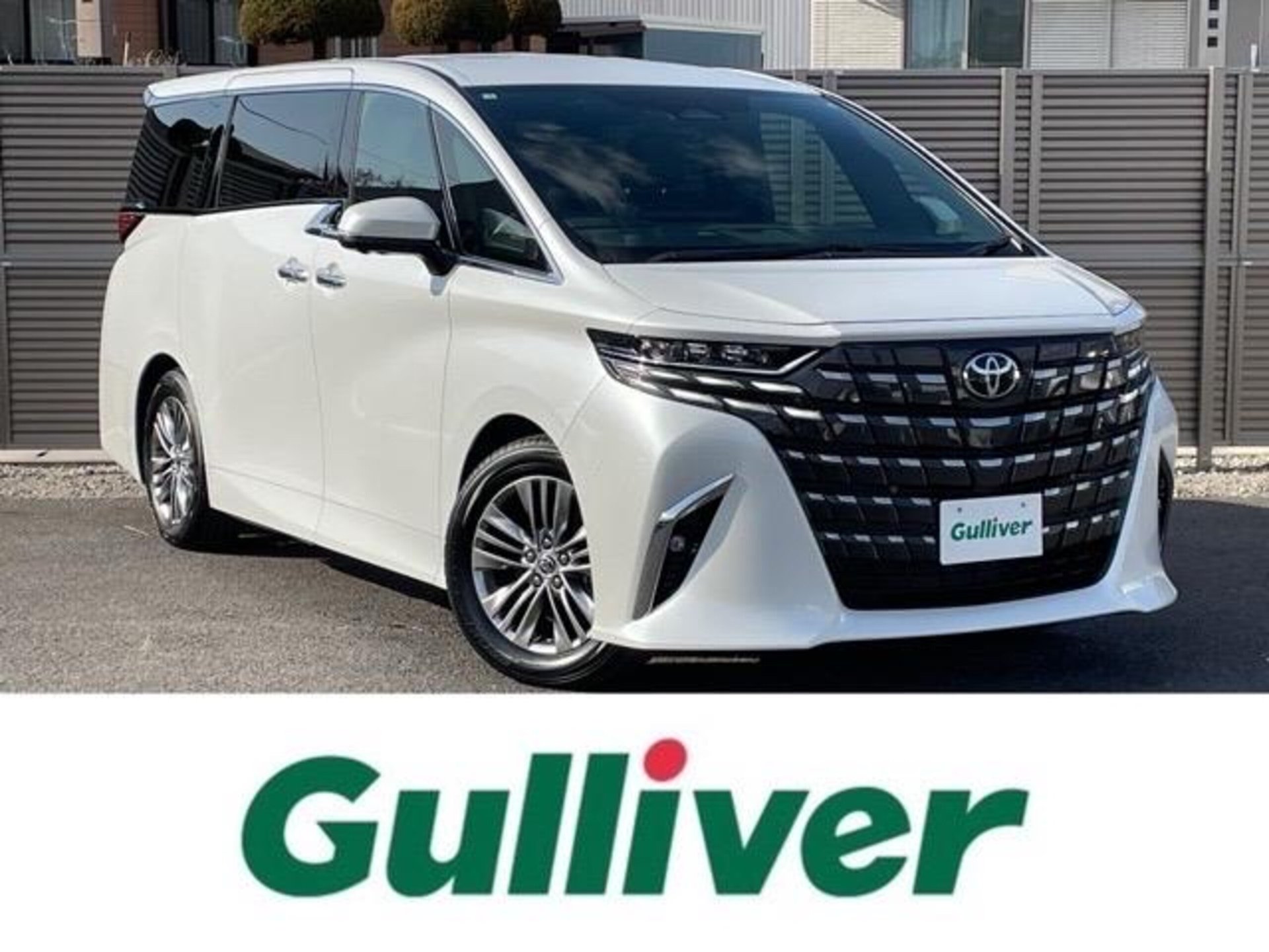 TOYOTA ALPHARD - View 1