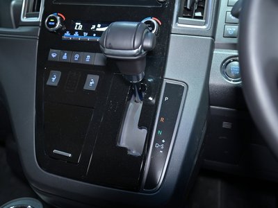 2020 Toyota GRAND ACE — миниатюра 44