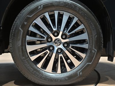 2020 Toyota GRAND ACE — миниатюра 15