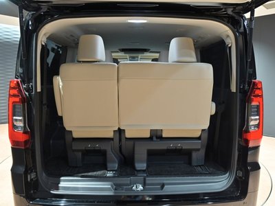 2020 Toyota GRAND ACE — миниатюра 21