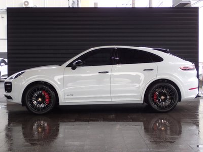 PORSCHE CAYENNE COUPE - 4