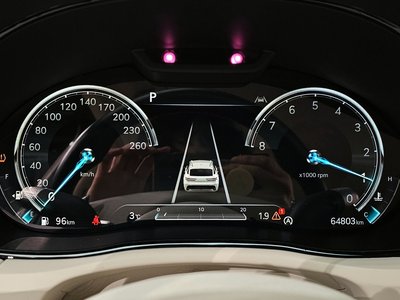 صورة 8 لـ 2022 Genesis GV70