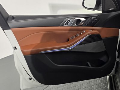 2025 BMW X7 — миниатюра 14