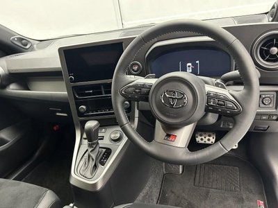 TOYOTA GR YARIS - 2