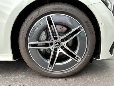 صورة 5 لـ 2025 Mercedes-BENZ E-CLASS
