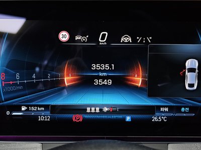 2024 Mercedes-BENZ GT AMG — миниатюра 11