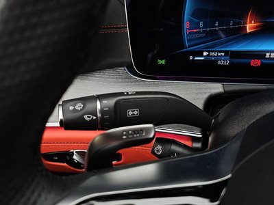 2024 Mercedes-BENZ GT AMG — миниатюра 36