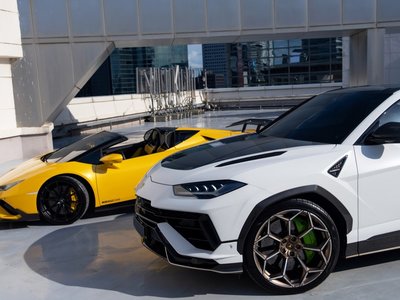 LAMBORGHINI URUS - 7