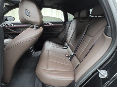 صورة مصغرة 18 لـ 2026 BMW 4 SERIES