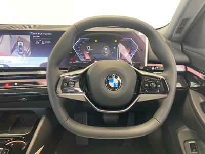 2025 BMW 5 SERIES — миниатюра 17