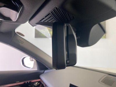 2025 BMW 5 SERIES — миниатюра 27