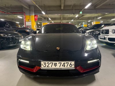 صورة 2 لـ 2018 Porsche 718