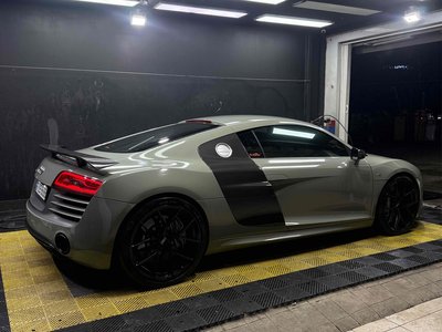 AUDI R8 - 5
