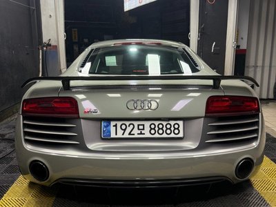 AUDI R8 - 7