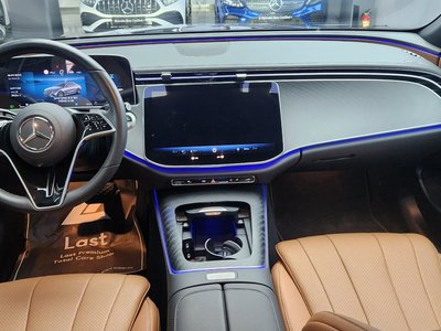 MERCEDES-BENZ E-CLASS - 4