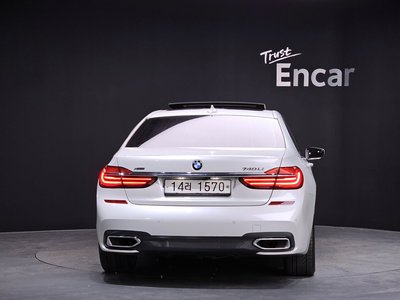 BMW 7 SERIES - 4