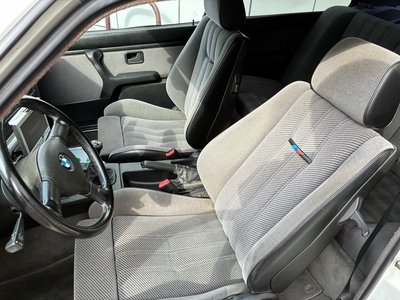 صورة مصغرة 22 لـ 1990 BMW M3