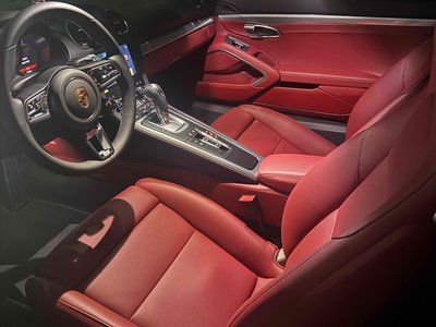 صورة مصغرة 13 لـ 2024 Porsche 718