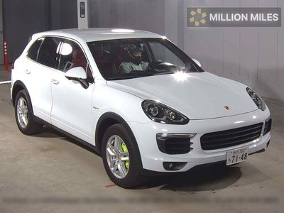 PORSCHE CAYENNE - 1