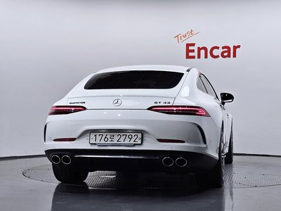 MERCEDES-BENZ GT AMG - 4