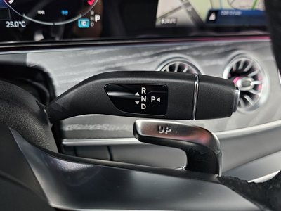 2024 Mercedes-BENZ GT AMG — миниатюра 12