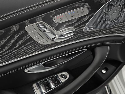 2024 Mercedes-BENZ GT AMG — миниатюра 31