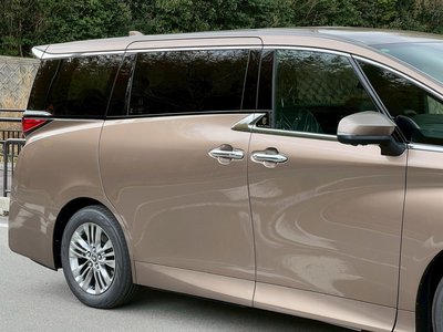 TOYOTA ALPHARD - 6