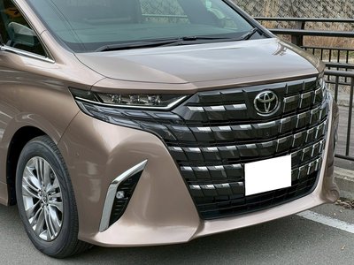 TOYOTA ALPHARD - 4