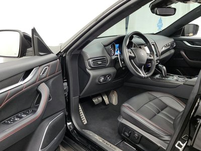 MASERATI LEVANTE - 10