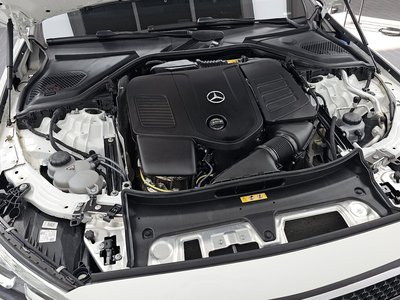 MERCEDES-BENZ E-CLASS - 7
