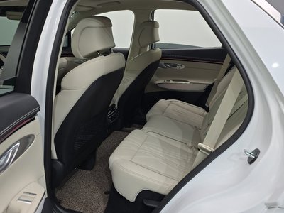 2026 Genesis GV70 缩略图 11