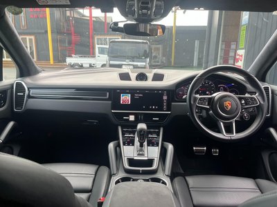 صورة مصغرة 22 لـ 2021 Porsche CAYENNE